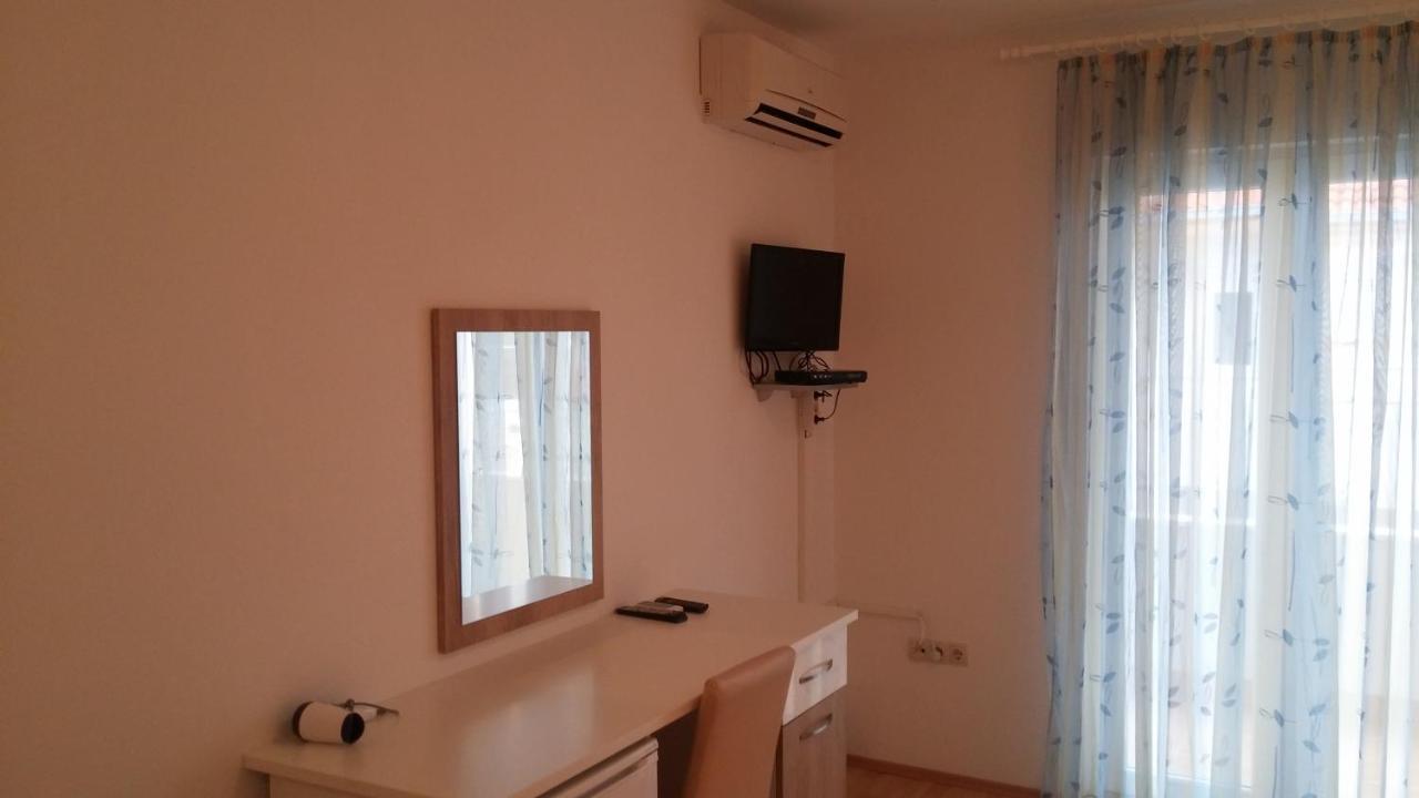 Apartments Petar Đảo Hvar Ngoại thất bức ảnh